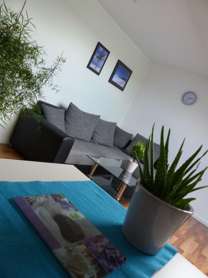 Schöne komplette Ferienwohnung in Wesel Wesel  Exterior foto